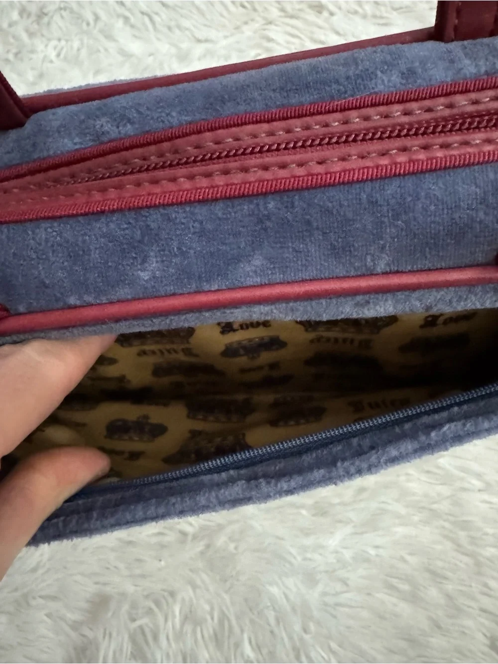 EUC Y2K Juicy Couture Velour Cosmetics Bag!